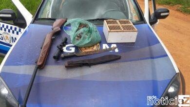 Os dois homens, supostos caçadores, estavam no bairro Pinheirinho, em Itatiba. Quando os Guardas Municipais se aproximaram encontraram no carro da dupla;