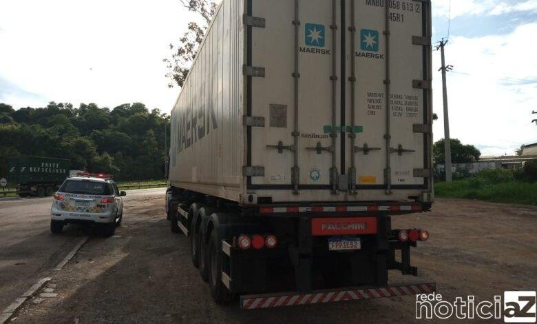 Homem é preso por roubo e carga é recuperada