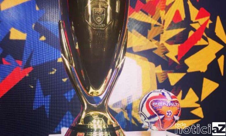 Ponte Preta volta a erguer uma taça de Campeonato Paulista após 54 anos