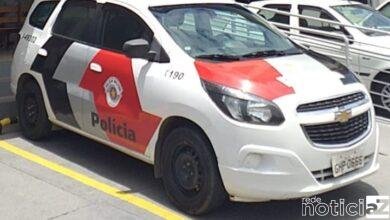 Procurado se assusta com a PMs e vai preso