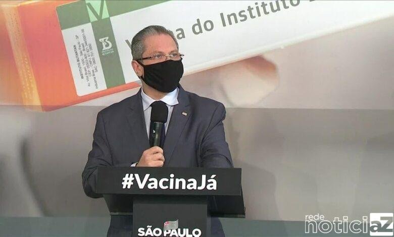 Governo de SP altera funcionamentos de bares e shoppings