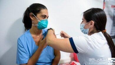 Idosos entre 80 e 84 anos são vacinados em Várzea Paulista