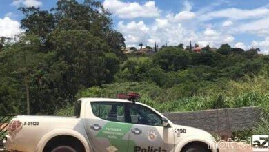 Dono de área não respeita embargo e é multado pela PMA