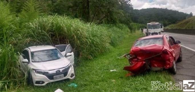 Caminhoneiro bêbado na Anhanguera bate em dois carros