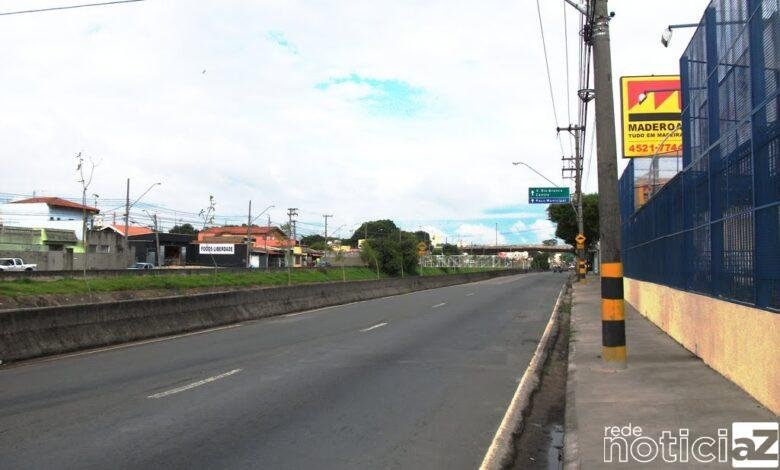 Engavetamento na Ozanan deixa dois feridos