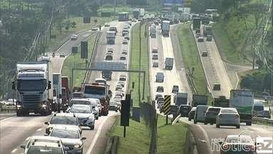 Acidentes provocam congestionamento na Dom Gabriel