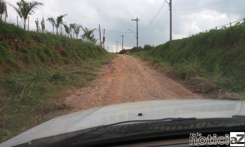 Moradores pedem melhoria em estrada de Jundiaí