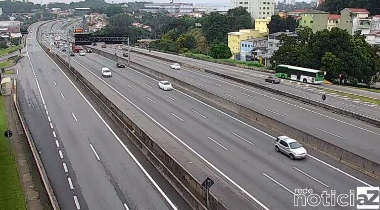 Rodovia dos Bandeirantes (SP-348), na altura do km 13, em São Paulo