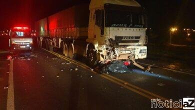 Motociclista não resiste a batida e morre