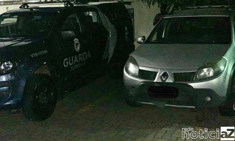 Guarda recupera carro momentos após furto