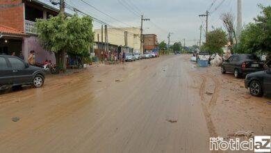 Moradores da Carlos Gomes não aguentam mais a lama