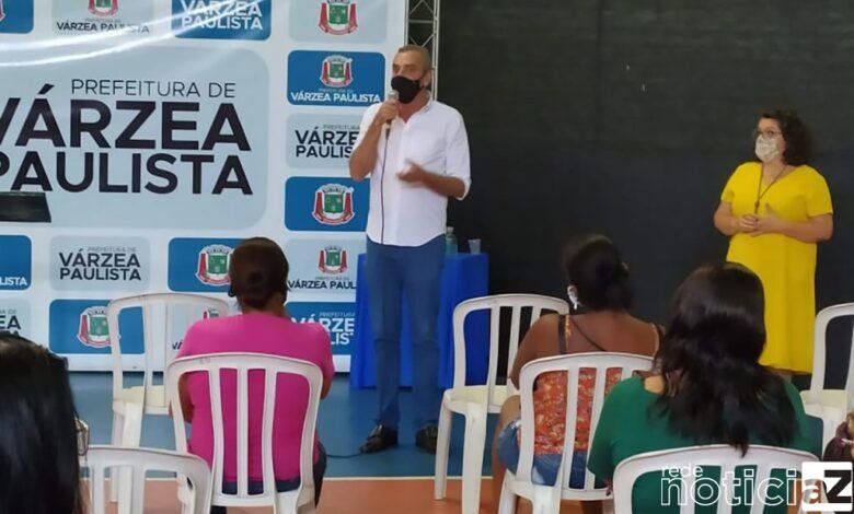 Profissionais da limpeza passam por treinamento da Prefeitura