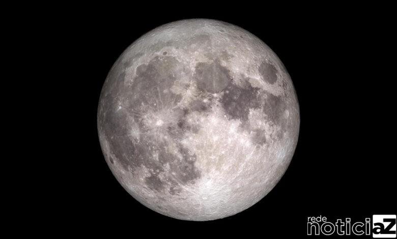 Letras raras na lua são flagradas por astrofotógrafa