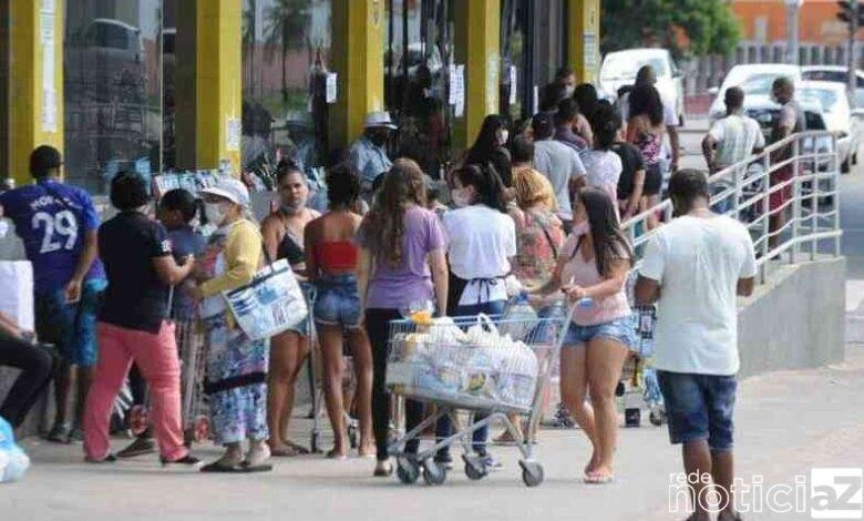 Supermercado de Jundiaí tem enormes filas