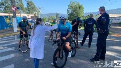 A cidade está tendo barreiras sanitárias em suas principais entradas para tentar conter o avanço da Covid-19. Agentes de Trânsito, Guardas Municipais, Agentes da Defesa Civil e profissionais da Secretaria de Saúde estão verificando a temperatura e orientando os visitantes sobre o uso de máscara e a importância de se evitar aglomerações. Alguns ciclistas, que não usavam máscaras, foram barrados e orientados a utilizar a proteção. As barreiras estão em três pontos: na entrada da cidade próximo ao Jardim Zicatti; na Estrada dos Romeiros próximo ao cemitério e na Estrada dos Romeiros sentido bairro Bananal.