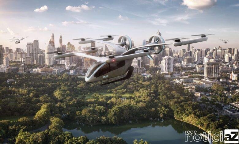 A Embraer apresentou pela primeira vez em voo o seu novo carro voador elétrico. O protótipo em tamanho reduzido decolou da sede da Embraer