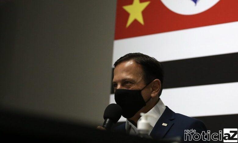 São Paulo acrescenta professores e profissionais da segurança na vacina contra o coronavírus