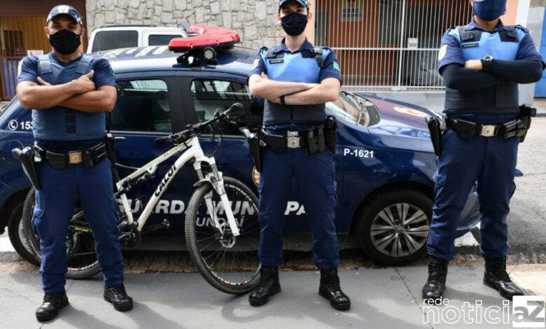 Mulher é presa por furtar bike que vale R$ 7 mil