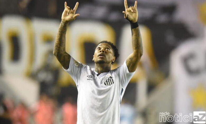 Marinho é eleito o melhor do continente sul-americano