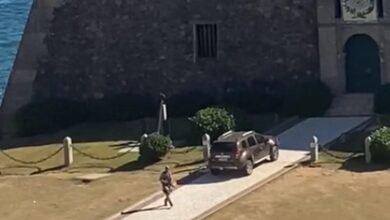 Policial em surto é atingido e morre no hospital