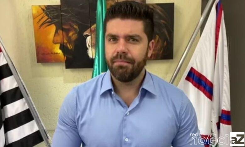 Prefeito de Cajamar doa salário para ajudar moradores da Vila União