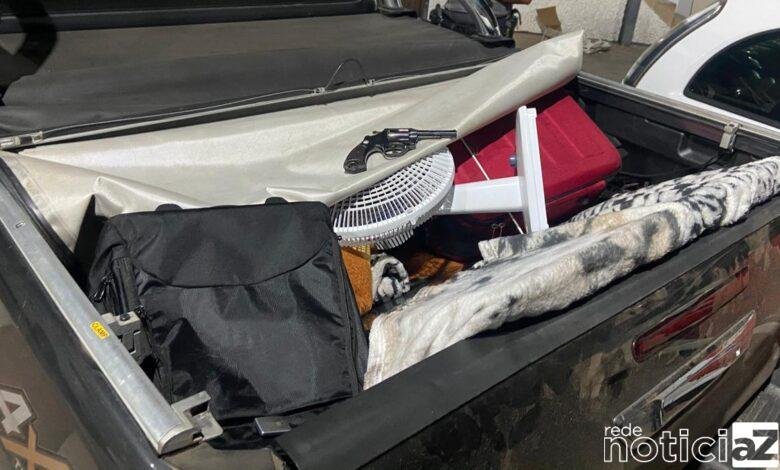 Polícia Militar recupera carro e objetos roubados