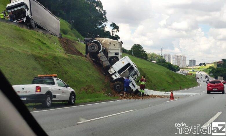 Caminhão sofre acidente na Rodovia dos Bandeirantes