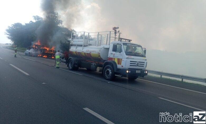 Carreta fica em chamas na Bandeirantes