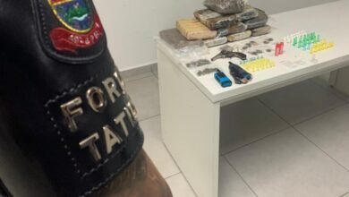 Bandidos são presos com arma e droga em Jundiaí