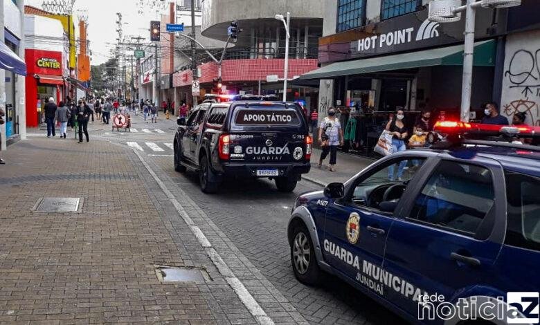 Guarda de Jundiaí usa mensagens de som contra aglomerações