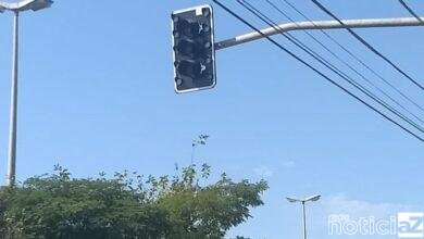Avenida de Várzea Paulista está com semáforos apagados