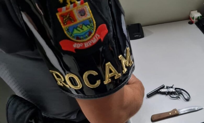 Polícia prende acusados de roubarem comércio em Várzea Paulista