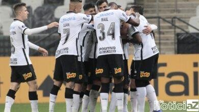Já eliminado, Corinthians goleia na Sul-americana e ouve 'não' de Renato Gaúcho