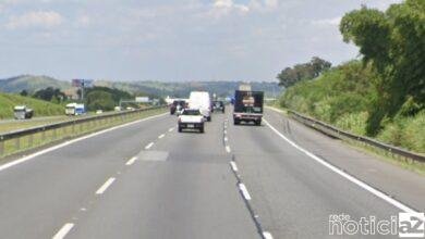 Caminhoneiro sofre acidente na Bandeirantes