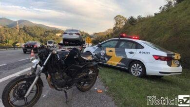 Cinco veículos se envolvem em acidente na Bandeirantes