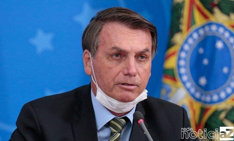 Bolsonaro ataca o uso de máscaras para quem se vacinou