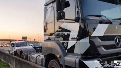 Polícia Rodoviária recupera caminhão roubado em Jundiaí