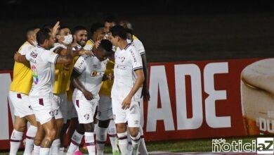 Com um a mais, Corinthians deixa a vitória escapar contra o Fluminense