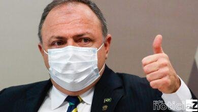 Deu pizza verde. Pazuello não será punido pelo Exército