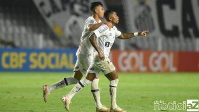 O Santos recebeu o Ceará, no estádio da Vila Belmiro neste sábado (5), e alcançou a primeira vitória na atual edição do Campeonato Brasileiro.