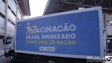 A Fundação Oswaldo Cruz (Fiocruz) chegou ontem (4) a 50,9 milhões de doses de vacinas contra covid-19 entregues ao Programa Nacional de Imunizações