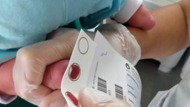 Junho Lilás lembra a importância do teste do pezinho