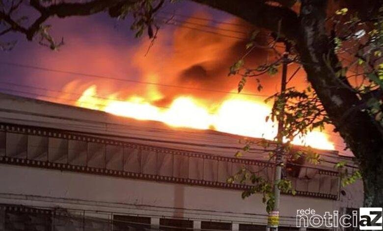 Tragédia para a cultura. Incêndio atinge galpão da Cinemateca Brasileira