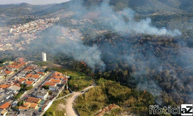 Incêndio atinge Morro da Baleia, em Jundiaí