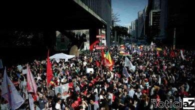Diversas cidades brasileiras registraram manifestações contra o Presidente Jair Bolsonaro. Entidades estudantis, movimentos sociais e centrais sindicai