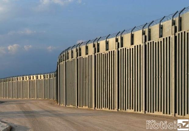 Seguindo o exemplo de Trump nos Estados Unidos, Grécia constrói muro de 40 Km