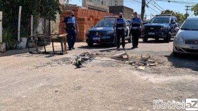 Guarda de Jundiaí remove barricada no Jardim Tamoio