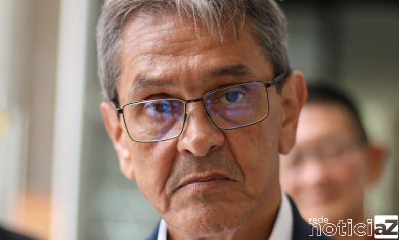 Roberto Jefferson é preso pela Polícia Federal que investiga milícias digitais