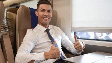 O bom filho a casa torna. Cristiano Ronaldo é contratado pelo Manchester United