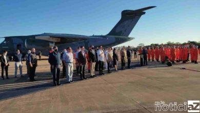 Trinta e dois bombeiros e um representante do Ministério do Desenvolvimento Regional estão a caminho do Haiti. O grupo leva cerca de sete toneladas